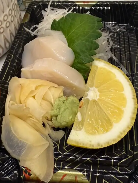 Scallop Sashimi